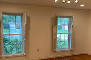 3615 Elmridge St, Houston, TX 77025 - Photo 13