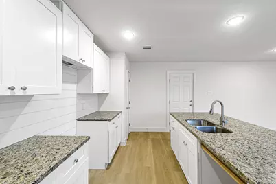 1005 20th Street, Hempstead, TX 77445 - Photo 9