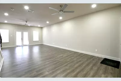 8025 Virgil Street, Houston, TX 77088 - Photo 11