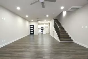 8025 Virgil St, Houston, TX 77088 - Photo 13