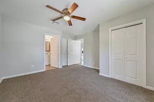 2803 22nd St, Dickinson, TX 77539 - Photo 15