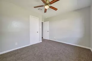 2803 22nd St, Dickinson, TX 77539 - Photo 21