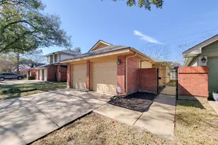 8611 Pool Creek Dr, Houston, TX 77095 - Photo 1