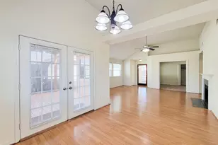 8611 Pool Creek Dr, Houston, TX 77095 - Photo 13