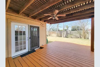 8611 Pool Creek Drive, Houston, TX 77095 - Photo 29