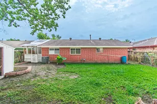12906 Southspring Dr, Houston, TX 77047 - Photo 21