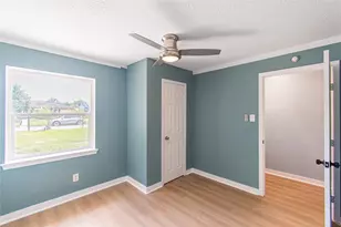 12906 Southspring Dr, Houston, TX 77047 - Photo 19