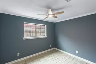 12906 Southspring Dr, Houston, TX 77047 - Photo 13