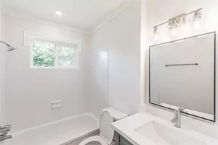 12906 Southspring Dr, Houston, TX 77047 - Photo 21
