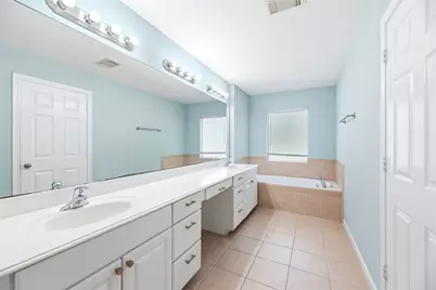 5227 Brinkman Court, Houston, TX 77091 - Photo 11