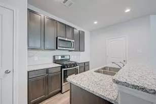 22015 Sovereign Heights Ln Way, Houston, TX 77073 - Photo 17