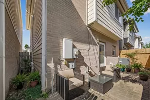 218 Plaza Del Sol Park, Houston, TX 77020 - Photo 33