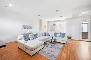 1415 Bonnie Brae St, Houston, TX 77006 - Photo 9