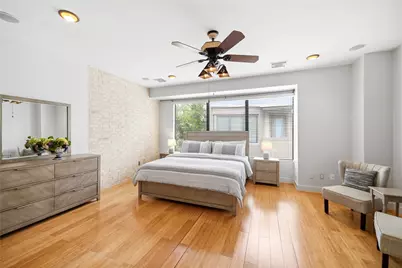 1415 Bonnie Brae Street #E, Houston, TX 77006 - Photo 13