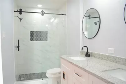10260 Bridgeland Lane, Houston, TX 77041 - Photo 17