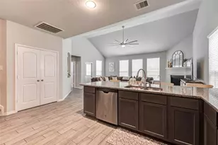 12246 Chestnut Clearing Trail, Humble, TX 77346 - Photo 11