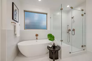 1012 E 26th St, Houston, TX 77009 - Photo 23