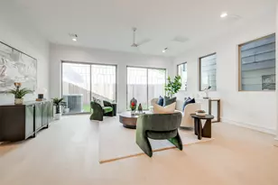 1012 E 26th St, Houston, TX 77009 - Photo 17