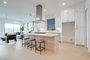 1012 E 26th St, Houston, TX 77009 - Photo 7