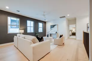 1012 E 26th St, Houston, TX 77009 - Photo 35