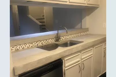 8505 Wilcrest Drive, Houston, TX 77099 - Photo 5
