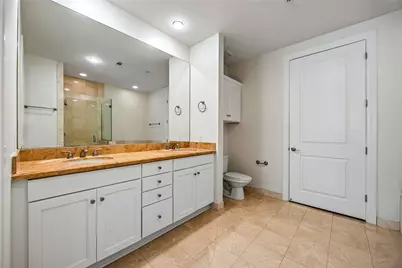 2211 Briarglen Drive #310, Houston, TX 77027 - Photo 9