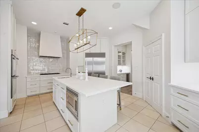 2211 Dunraven Lane, Houston, TX 77019 - Photo 13