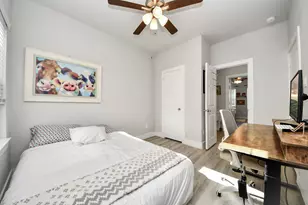 9017 Lonestar Creekbend Ln, Houston, TX 77080 - Photo 23