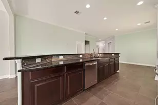 1410 Silver Rings Ct, Pearland, TX 77581 - Photo 11