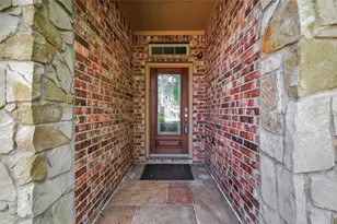 1410 Silver Rings Ct, Pearland, TX 77581 - Photo 3