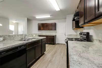 356 Upper Creek Drive, Willis, TX 77378 - Photo 3
