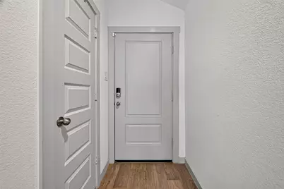 8223 Hush Heights Drive, Rosharon, TX 77583 - Photo 7