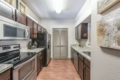 5800 Woodway Drive #0103, Houston, TX 77057 - Photo 21