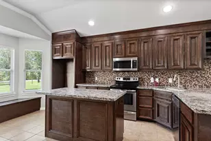 3131 County Rd 81, Rosharon, TX 77583 - Photo 5