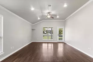 3131 County Rd 81, Rosharon, TX 77583 - Photo 3