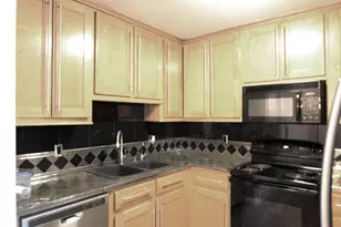 8427 Hearth Dr, Houston, TX 77054 - Photo 3