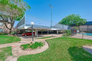 8427 Hearth Dr, Houston, TX 77054 - Photo 19