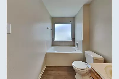 12038 Green Butte Court, Houston, TX 77044 - Photo 11