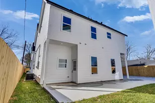 5128 Clover St, Houston, TX 77033 - Photo 25