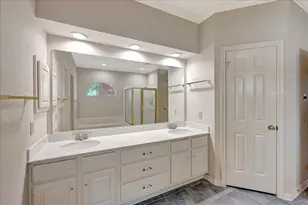 11919 Mighty Redwood Dr, Pasadena, TX 77059 - Photo 19
