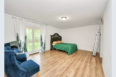 4725 Indian Trail #3, Baytown, TX 77521 - Photo 13