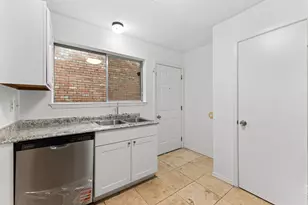 13141 High Star Dr, Houston, TX 77072 - Photo 7
