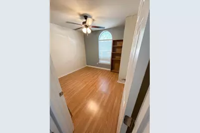 5003 Daymon Court, Hutto, TX 78634 - Photo 17