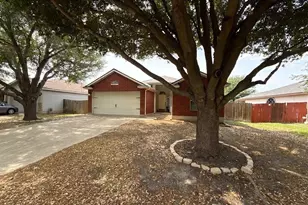 5003 Daymon Ct, Hutto, TX 78634 - Photo 1