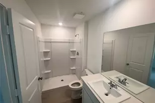 25668 Rose Creek Dr, Cleveland, TX 77328 - Photo 13