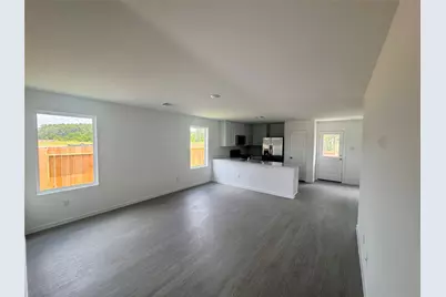 25668 Rose Creek Drive, Cleveland, TX 77328 - Photo 7