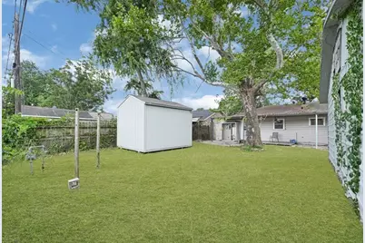 12434 Kathryn, Houston, TX 77015 - Photo 17