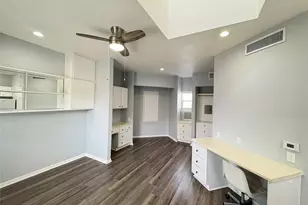 7901 Cambridge St, Houston, TX 77054 - Photo 9