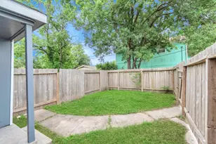 4701 Burket, Houston, TX 77004 - Photo 13