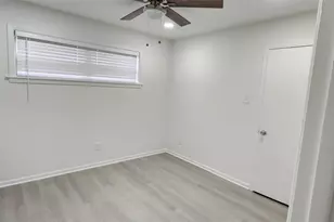 4921 Nina Lee Ln, Houston, TX 77092 - Photo 19